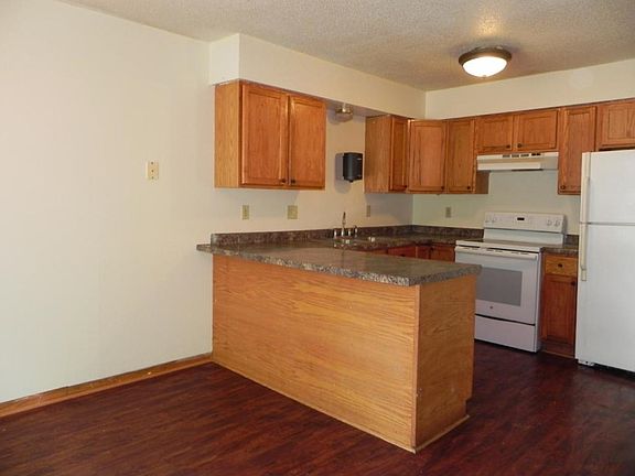 2nd image of 4404 80th Ave N