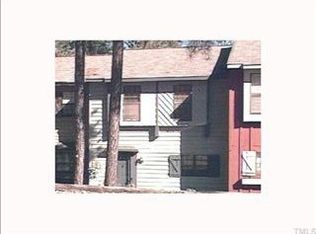 5728 Three Oaks Dr, Raleigh, NC 27612