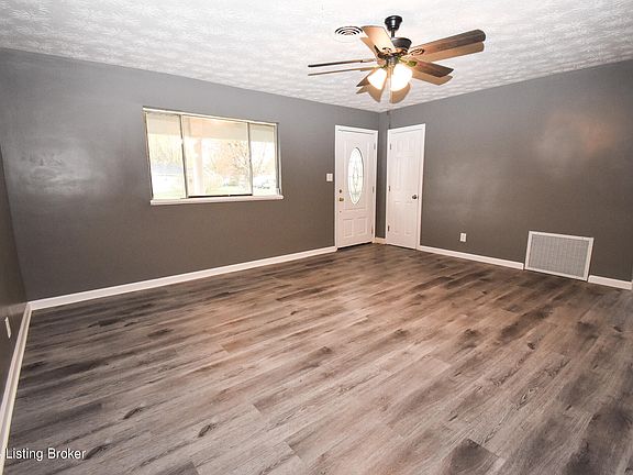 3rd image of 9902 Anita Blvd