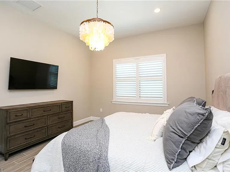 9716 Everglades Dr — Photo 17
