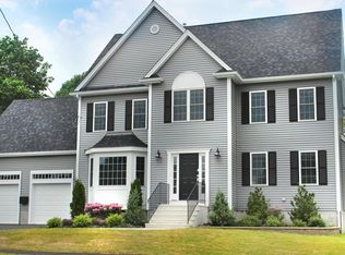26 Maxwell Ave, Norwood, MA 02062