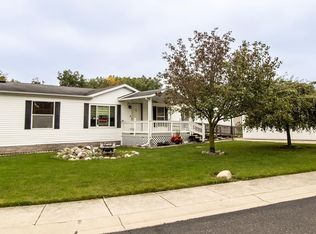 33 Brookfield, Swartz Creek, MI 48473