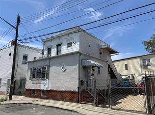 101-11 44th Ave, Corona, NY 11368