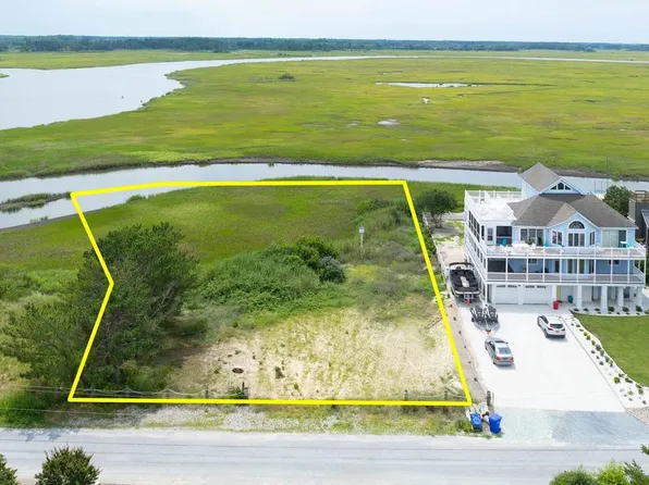 2851 S Bay Shore Dr, Milton, DE 19968