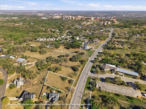 1526 Rr 12 Cir, San Marcos, TX 78666