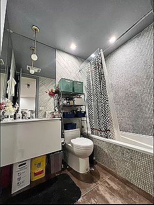 4th image of 116 Woodbine St #2R