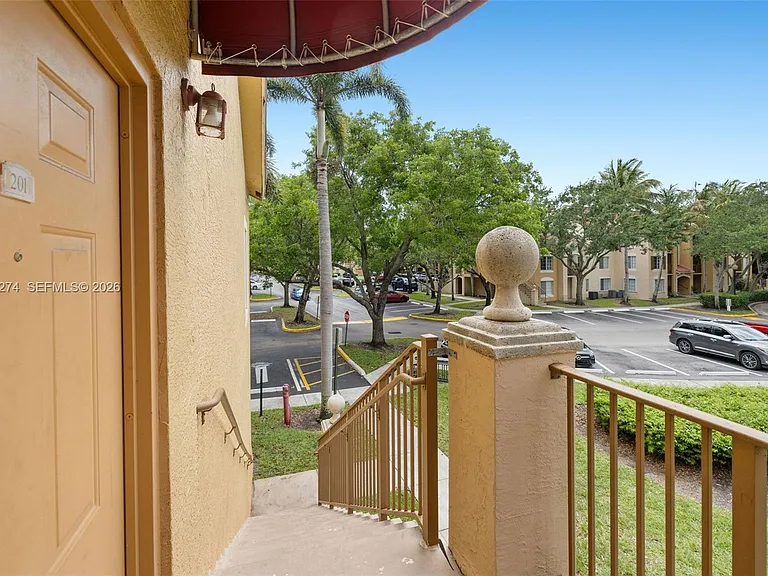 4280 San Marino Blvd #201 — Photo 2