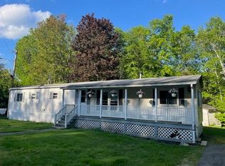 3 Timothy St, Danville, NH 03819