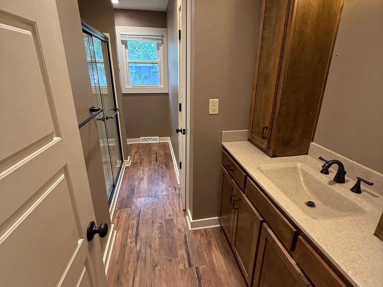 3 bed, 1447 sqft, $2,295 — Photo 4