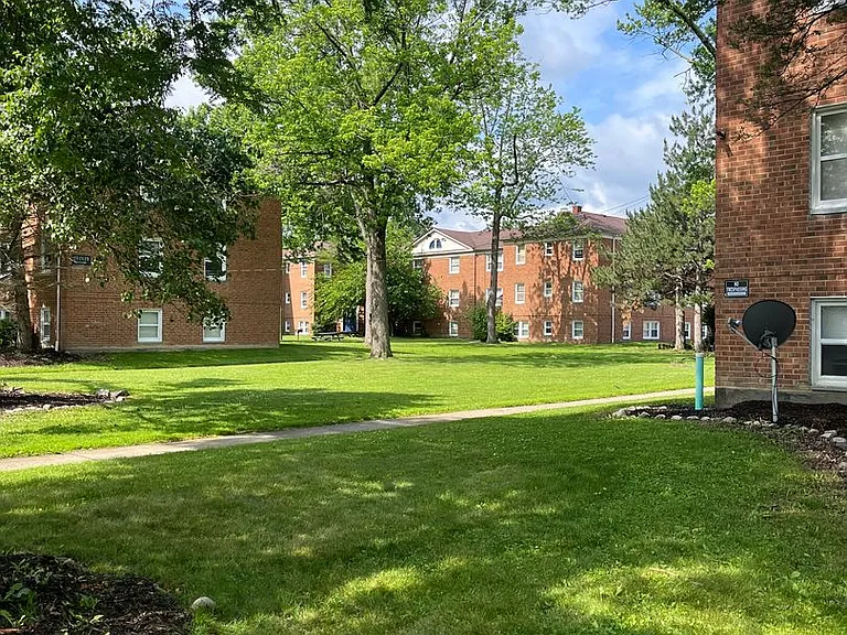 Villa View Apartments — Photo 7