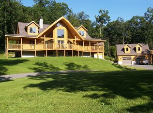 60 Hammock Hl, Red Hook, NY 12571