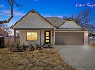 115 N Normandale St, White Settlement, TX 76108