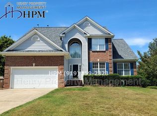 504 Fryar Creek Dr, Cary, NC 27519