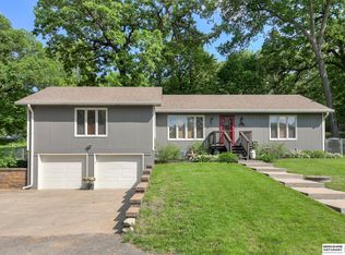 4317 State St, Omaha, NE 68112