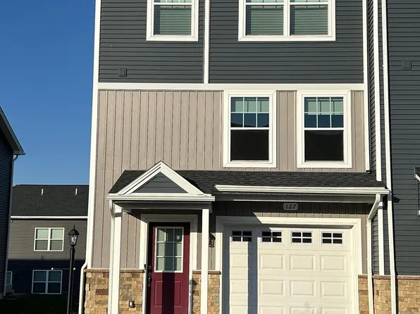 127 Veery Way, Port Matilda, PA 16870