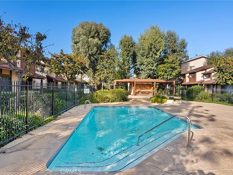 8707 Cedros Ave #7 — Photo 45