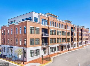 2 Stationmaster St SE APT 202, Leesburg, VA
