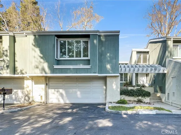 934 Hollow Brook Ln #125, Costa Mesa, CA 92626