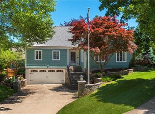 1381 Eriewood Dr, Rocky River, OH 44116