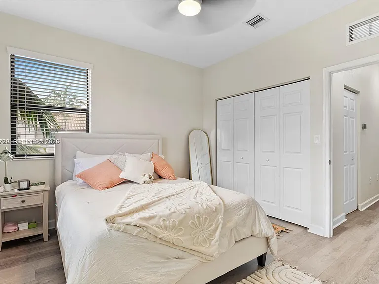 3209 SE 4th Ct #3209 — Photo 20
