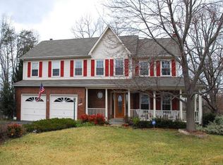 12906 Chalkstone Ct, Fairfax, VA 22030