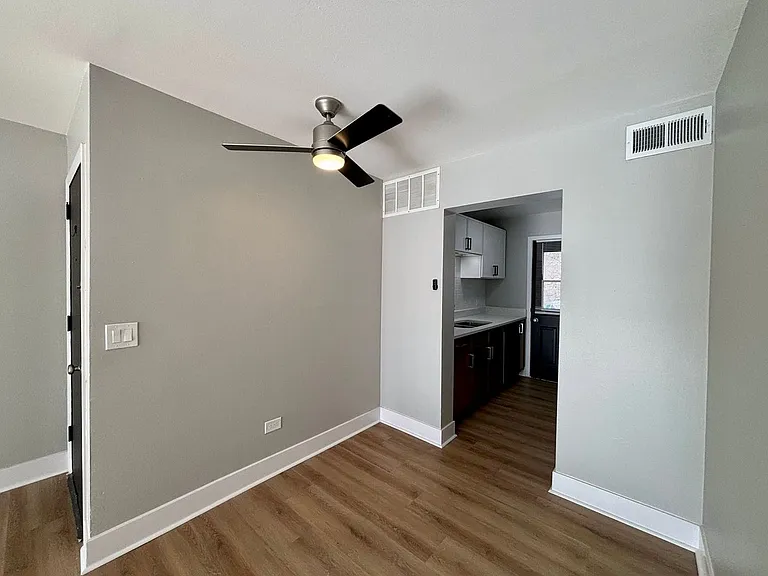 Orchard Hills Apartments — Photo 34