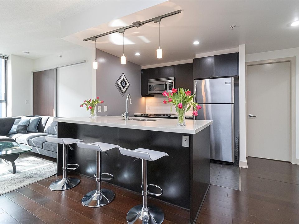 1st image of 760 Johnson St #204