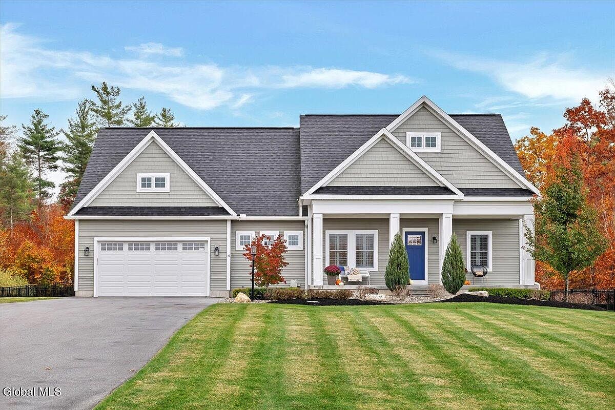 1st image of 31 Catalina Drive