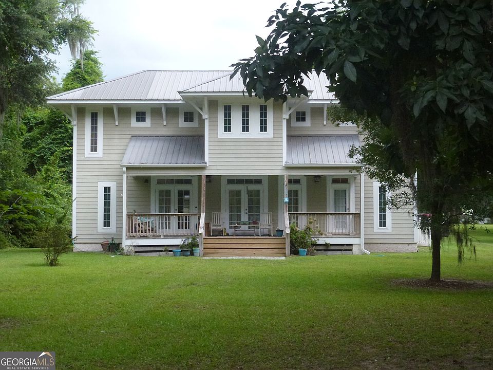1st image of 185 Sir Edward Teach Rd