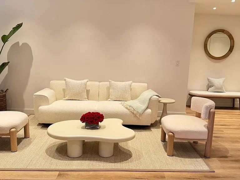 1744 Butler Ave #205 — Photo 49