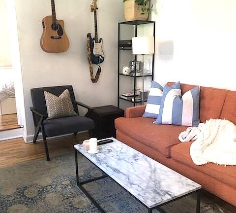 3rd image of 400 E 9th St APT 2A