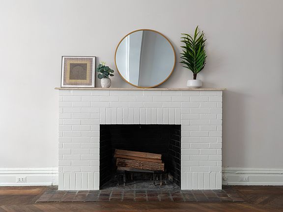 2nd image of 1111 Park Ave #10DD