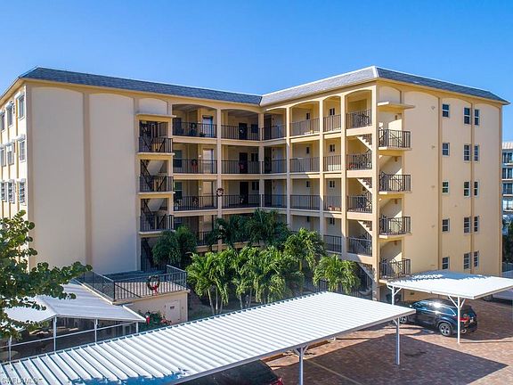 2nd image of 2650 Estero Blvd APT 402