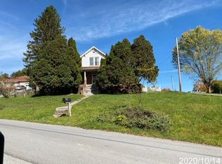 226 Summerfield Rd, Princeton, WV 24740
