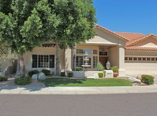 5861 W Del Lago Cir, Glendale, AZ 85308