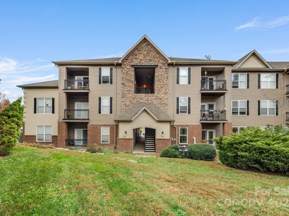 291 Brickton Village Cir Unit 106, Fletcher, NC 28732
