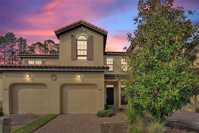8133 Roseville Blvd
