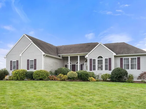 9 Maighans Way, Leicester, MA 01524