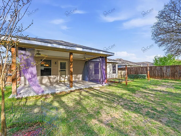 8401 Swan Park Dr — Photo 20