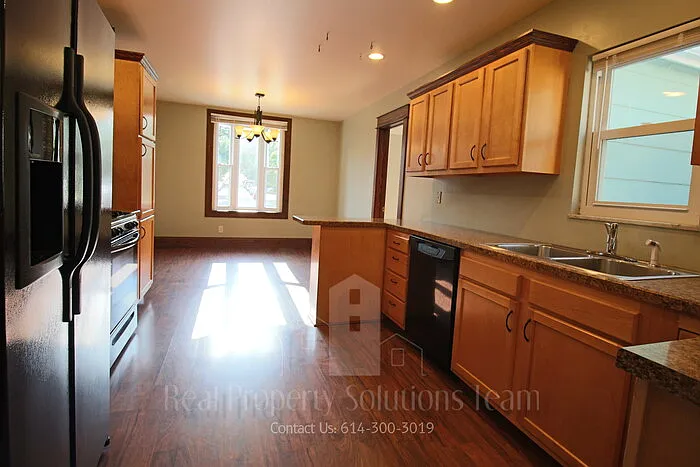 2353 Adams Ave — Photo 10