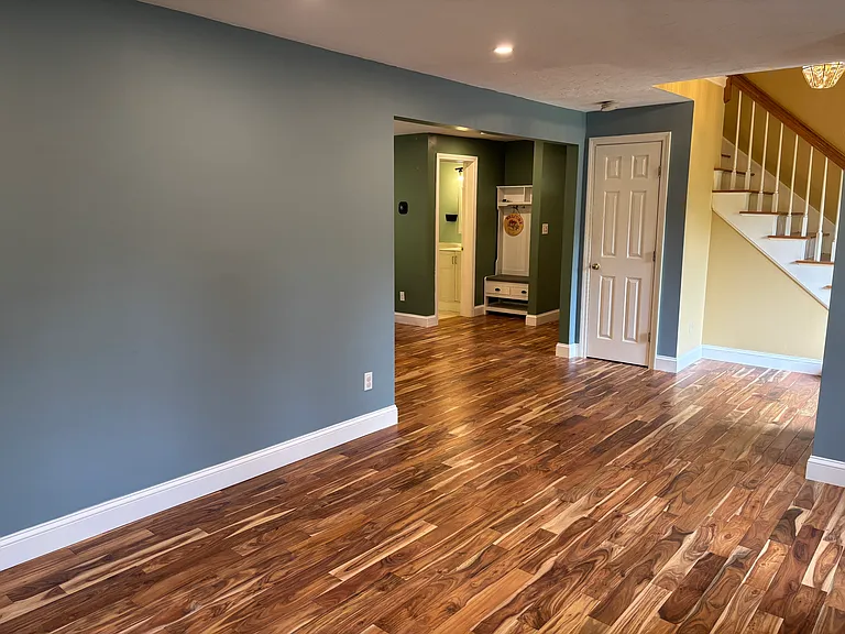 Open Concept Living/Dining Area