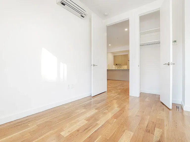138-25 Barclay Ave #205 — Photo 21