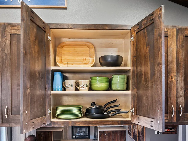 A fully-stocked kitchen makes it easy to enjoy your time away from home.