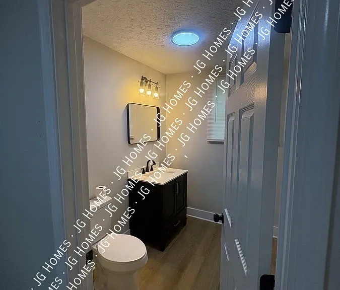 2725 Hale Ave — Photo 14