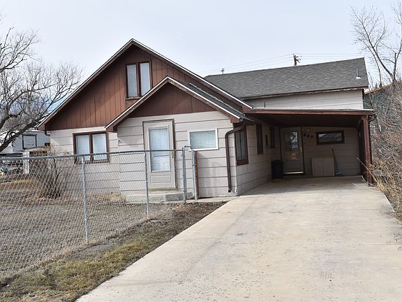 2nd image of 327 9th Ave N