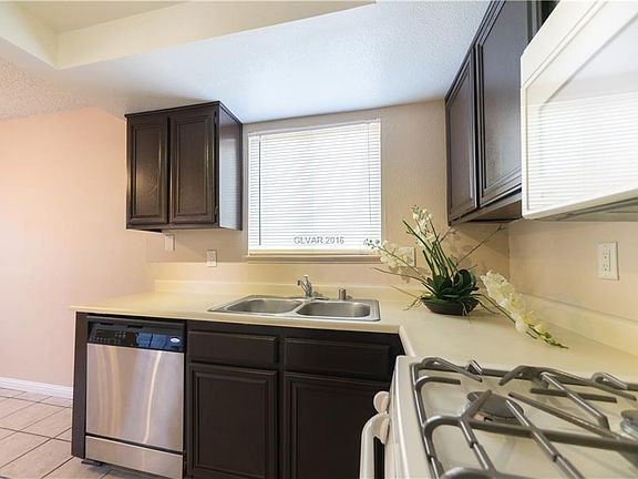 4th image of 6467 Big Pine Way