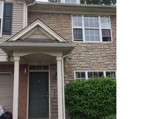 49131 W Woods Dr, Shelby Twp, MI 48317