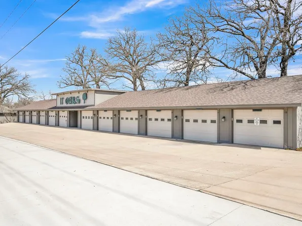 1020 Highway 71 S Unit 8, Okoboji, IA 51355