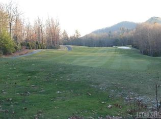 22F Running Fox Rd, Sapphire, NC 28774