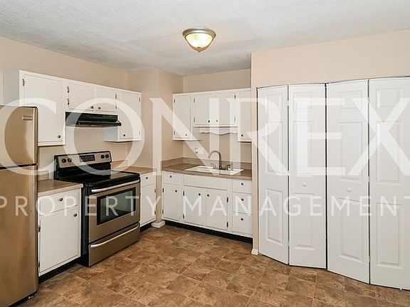 4th image of 3636 N Harvest Ave